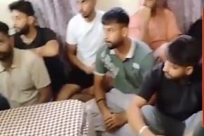 आगरा में मिलिट्री इंटेलिजेंस और STF ने सेना भर्ती के नाम पर ठगने वाला गैंग पकड़ा।...TV Newsकल तक