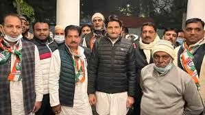 बुलंदशहर:पूर्व विधायक गजेंद्र सिंह के धर्मकांटे पर चोरी:बर्खास्त रसोइया ने CCTV कैमरे तोड़े, क्रिकेट किट और कंबल चुराए...TV Newsकल तक