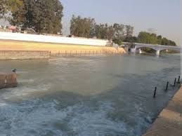 बुलंदशहर में नहर में डूबे दो युवक:NDRF की टीम बुलाई,बलीपुरा नहर में नहाते समय हादसा,तलाश जारी..TV Newsकल तक