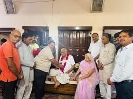 बुलंदशहर:अनूपशहर में पूर्व विधायक को पालिकाध्यक्ष और भाजपा कार्यकर्ताओं ने किया सम्मानित...TV Newsकल तक