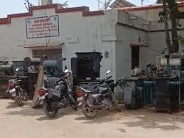 बुलंदशहर में किसानों पर दोहरी मार:मानसून की देरी से धान की फसल सूखने का खतरा,10 से 12 घंटे ही बिजली मिल रही..TV Newsकल तक