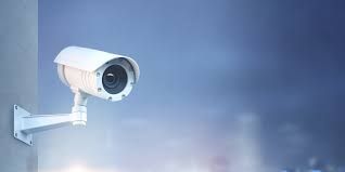 अलीगढ़ के होटल पर दबंगों का हमला: पूरी घटना CCTV में कैद,कार सवारों ने की फायरिंग, होटल मालिक बाल-बाल बचे..TV Newsकल तक