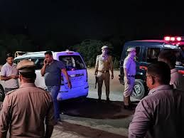 सिकंदराबाद में बिल्डर के साथ लूटपाट की वारदात:इंजीनियर को अगवा किया,स्कूटी सवार बदमाशों ने फायरिंग कर कार छीनी...TV Newsकल तक