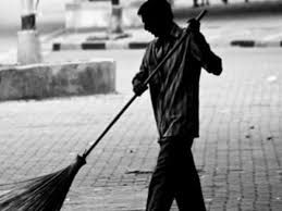औरंगाबाद नपा में सफाई कर्मचारियों की हड़ताल:कूड़ा नहीं उठाया;दो साल से नहीं मिला पीएफ,मोहल्लों में गंदगी...TV Newsकल तक