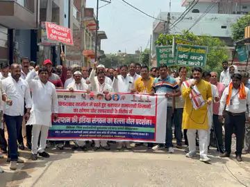 भ्रष्टाचार के खिलाफ सिकंदराबाद में जोरदार प्रदर्शन:भ्रष्ट अधिकारियों पर कार्रवाई की मांग,करप्शन फ्री इंडिया संगठन ने किया हल्ला बोल..TV Newsकल तक