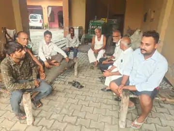 बुलंदशहर:कहा- पुलिस ने साजिश की, दोषी जिपं सदस्य की सदस्यता रद्द,इंस्पेक्टर के हत्यारे की पत्नी बोली-पति को झूठा फंसाया...TV Newsकल तक