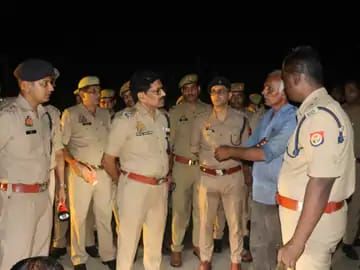 बुलंदशहर पुलिस ने बरामद की पिस्टल और 315 बोर का खोखा:टोका तो बदमाशों ने सीने में उतार दी गोली,एसएसपी ने बनाई जांच टीम...TV Newsकल तक