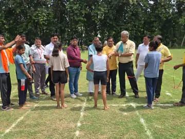 14 जनपदों के 250 खिलाड़ी दिखा रहे दमखम:नरौरा में तीन दिवसीय प्रांतीय एथलेटिक्स प्रतियोगिता,दौड़ से लेकर कबड्डी का खेल...TV Newsकल तक
