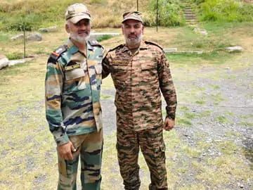 कुलगाम में आतंकियों से मुठभेड़ में शहीद हुए जेसीओ प्रभात:आज होगा अंतिम संस्कार,स्याना के जवान का पार्थिव शरीर गांव पहुंचा...TV Newsकल तक